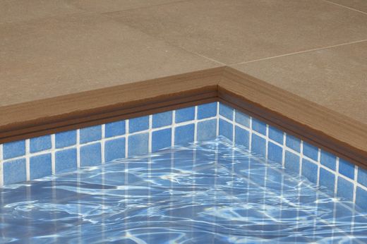 Novopeldany MaxiKenya Canela 129 Emac