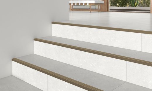 Novopeldany Maxisoho Dakar Emac