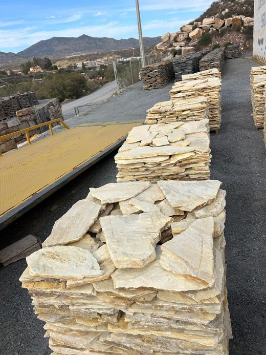 Pallet laja irregular Quarsita groc llimona