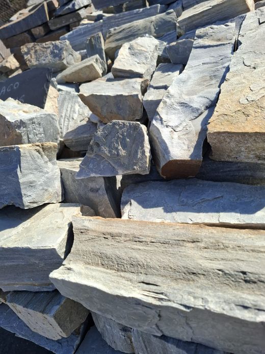 Paleta Nieregularny kamień Niebieskoszary mur Piedras de Galicia