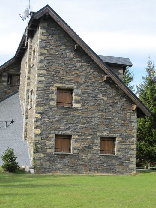 Palette Unregelmäßiges Steinmauerwerk Schwarz Anthrazit Piedras de Galicia