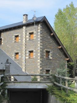 Palette Unregelmäßiges Steinmauerwerk Schwarz Anthrazit Piedras de Galicia