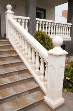 Poręcz z gniazdem Troya