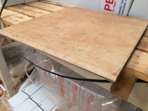 Castilla Tile Keramikstufe 31,6 x 31,6 cm Benesol