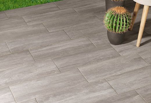 Non-slip porcelain step 120x32x3 Stanley Park Natucer