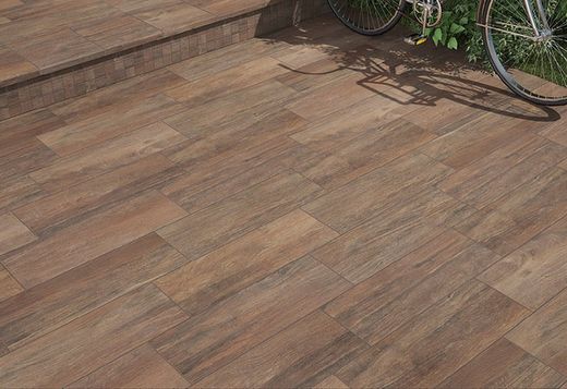 Αντιολισθητικό σκαλοπάτι πορσελάνης 60x32x3 Retiro Park Natucer