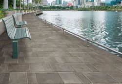 Peldaño porcelanico Antideslizante 22,5x33x4 Tech-Geo River Natucer