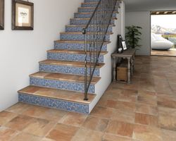 Fiorentino Ares rutschfeste Stufe 33,3x33,3 cm Azuliber