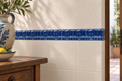 Valencia blauw reliëfvormstuk 5x20 ribesalbes