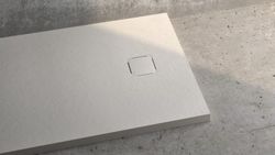 Nuovvo weiße Quadrattia Duschwanne