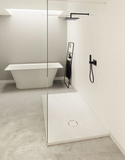 Nuovvo weiße Quadrattia Duschwanne