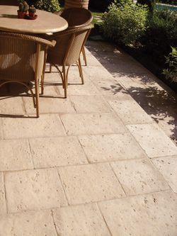 Amber Palace auction 5 x 42 x 50 cm Verniprens