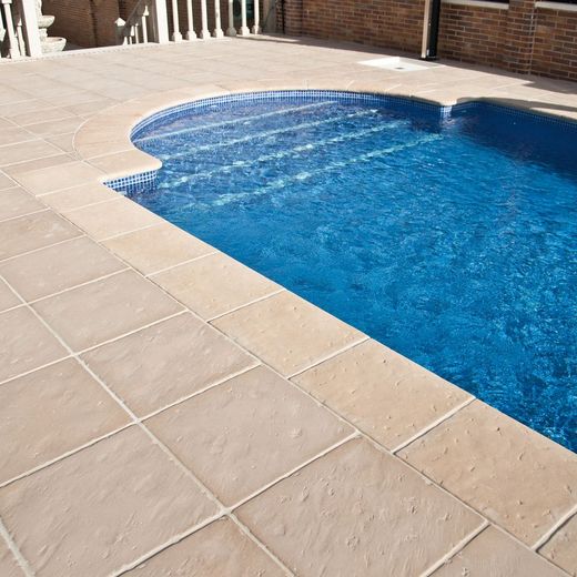 Amber Palace auction 5 x 42 x 50 cm Verniprens