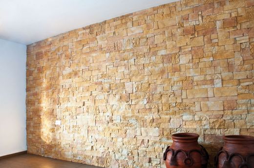 Επένδυση από σκυρόδεμα Montblanc Siena Verniprens