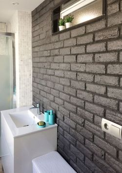 Płytki ścienne London Black 2x6,5x21cm Verniprens