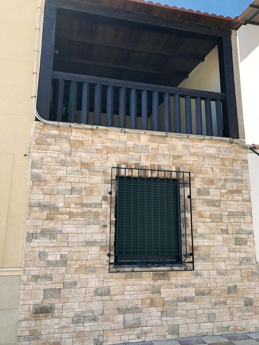 Cladding Sierra Nevada Corteza 3x20x60cm Verniprens