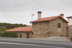 Μικτό κεραμίδι στέγης TB12 Red Tejas Borja